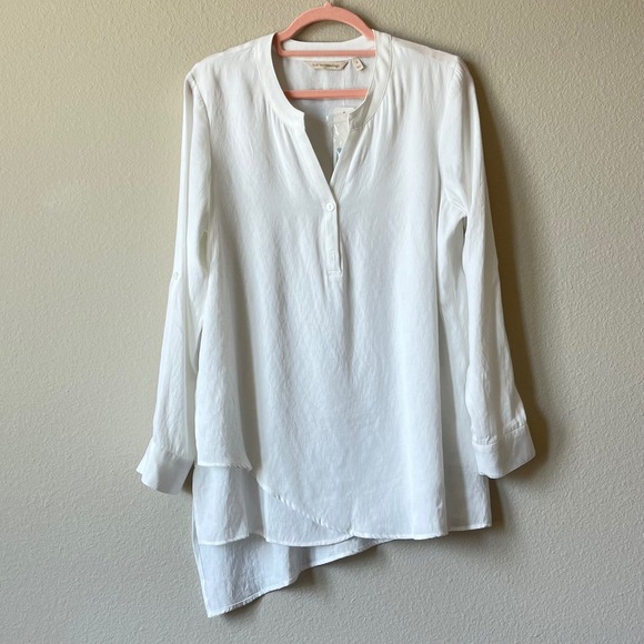 Soft Surroundings Tunic Top Asymmetrical Button Front White Rayon Blend Size‎ S - Picture 1 of 11